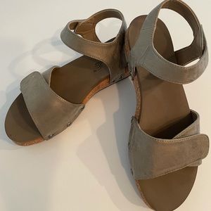 Corkys Metallic Sandals